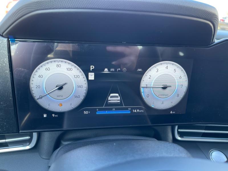 new 2025 Hyundai Elantra car, priced at $27,009