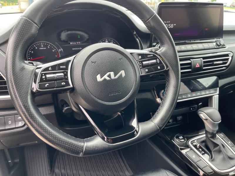 used 2023 Kia Seltos car, priced at $24,970