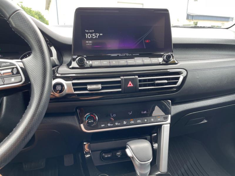 used 2023 Kia Seltos car, priced at $21,470