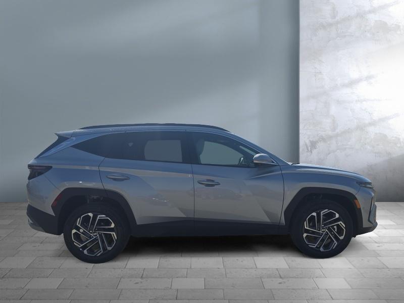 new 2025 Hyundai TUCSON Hybrid car, priced at $43,599