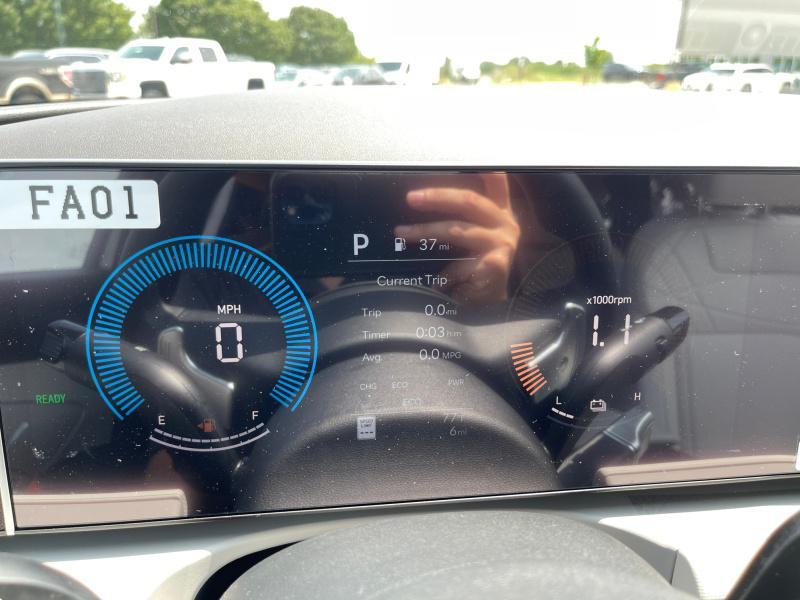 new 2025 Hyundai TUCSON Hybrid car, priced at $34,049