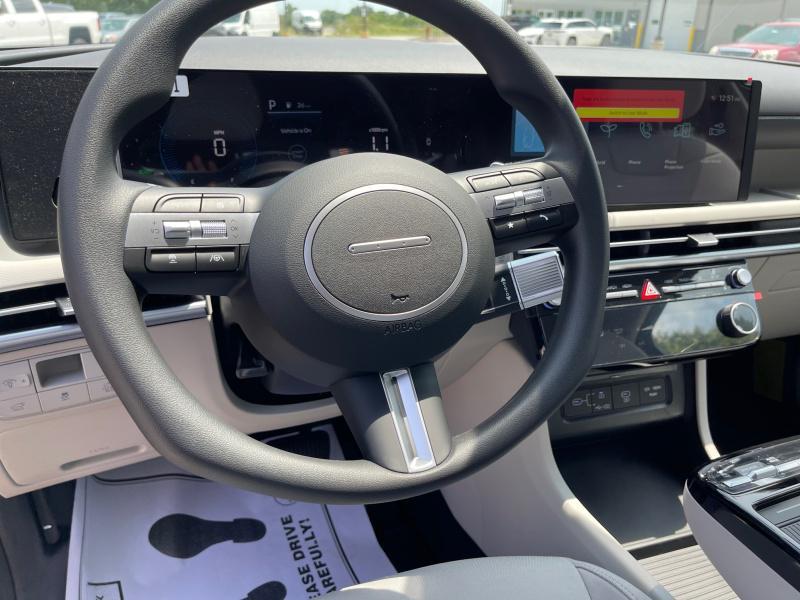 new 2025 Hyundai TUCSON Hybrid car, priced at $34,049