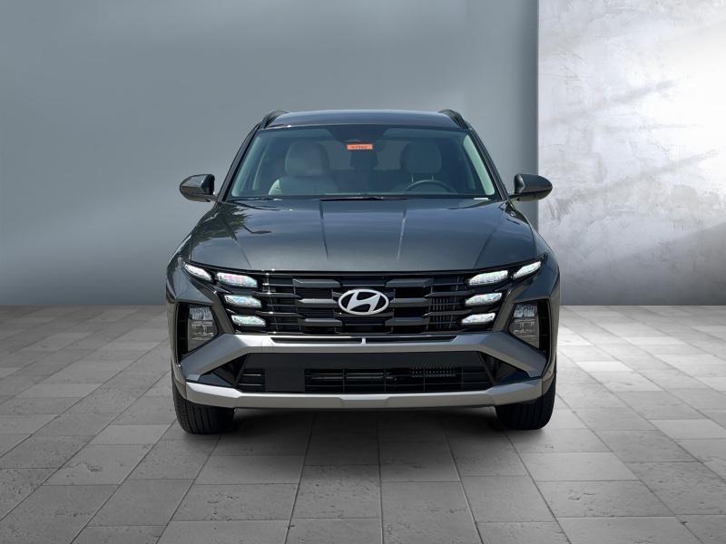 new 2025 Hyundai TUCSON Hybrid car, priced at $34,049