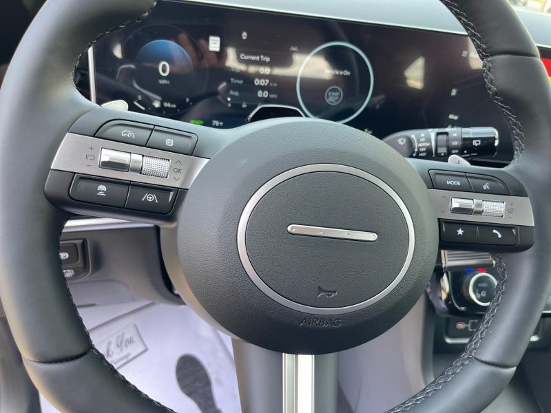 new 2025 Hyundai TUCSON Hybrid car, priced at $42,044