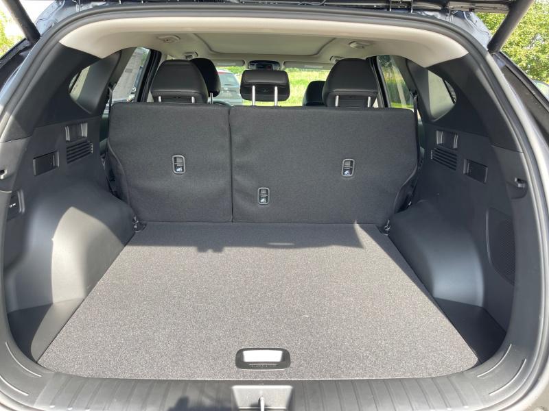 new 2025 Hyundai TUCSON Hybrid car, priced at $42,044