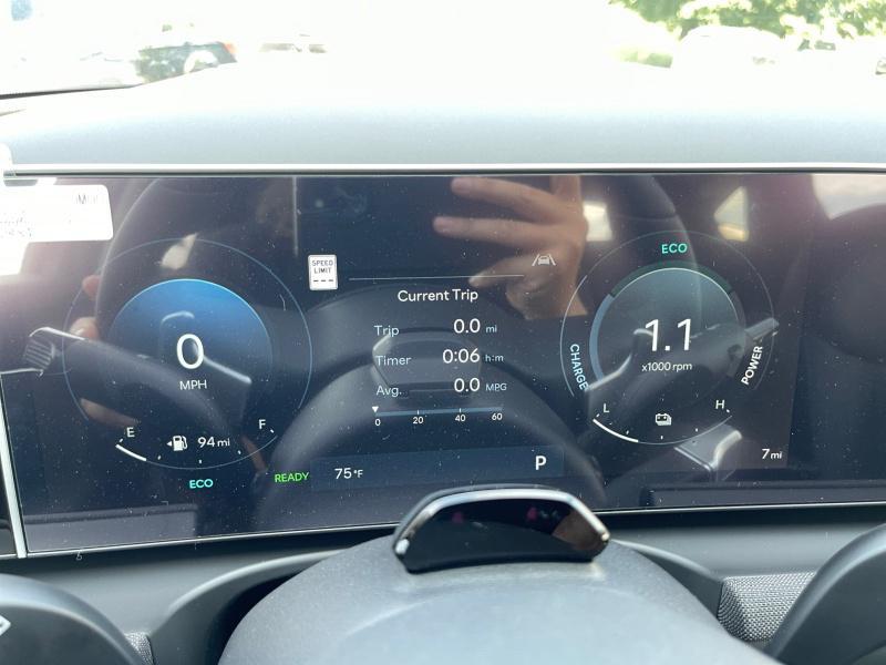 new 2025 Hyundai TUCSON Hybrid car, priced at $42,044