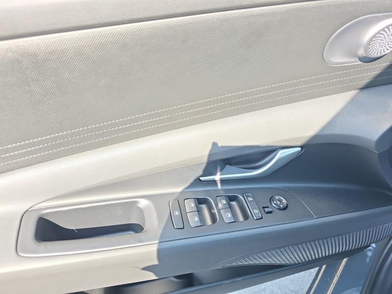 new 2025 Hyundai Elantra car, priced at $24,439