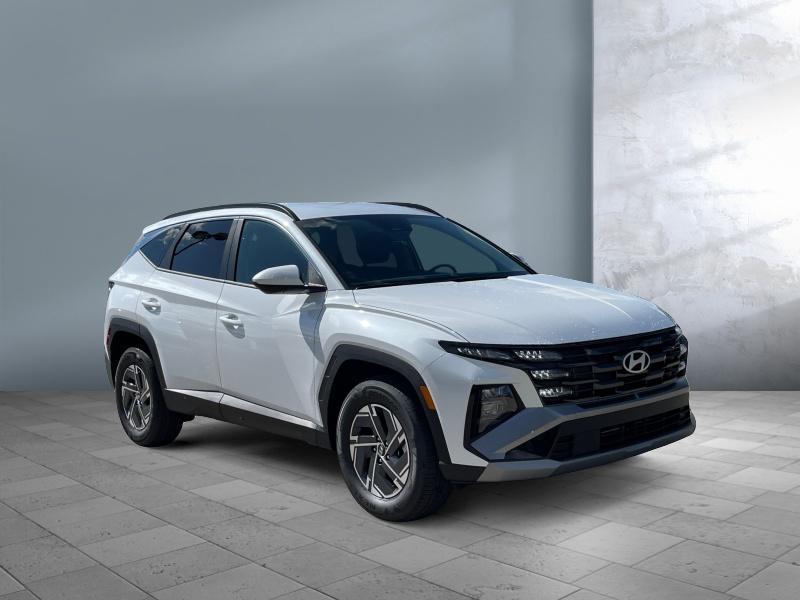 new 2025 Hyundai TUCSON Hybrid car, priced at $34,414
