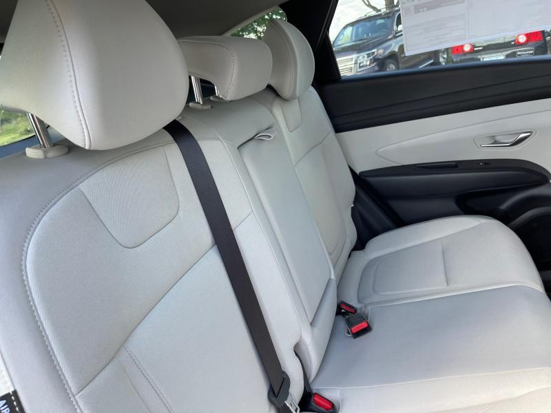 new 2025 Hyundai TUCSON Hybrid car, priced at $34,819
