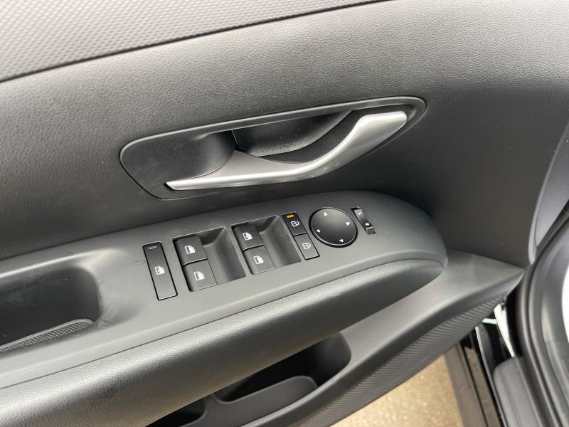 new 2025 Hyundai Tucson car, priced at $28,999