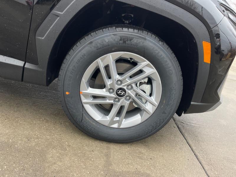 new 2025 Hyundai Tucson car, priced at $28,999