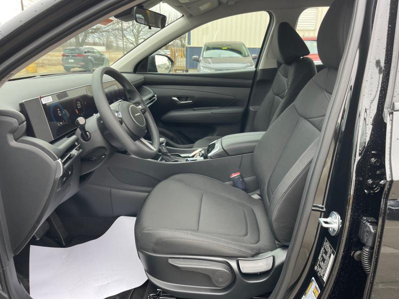new 2025 Hyundai Tucson car, priced at $28,999