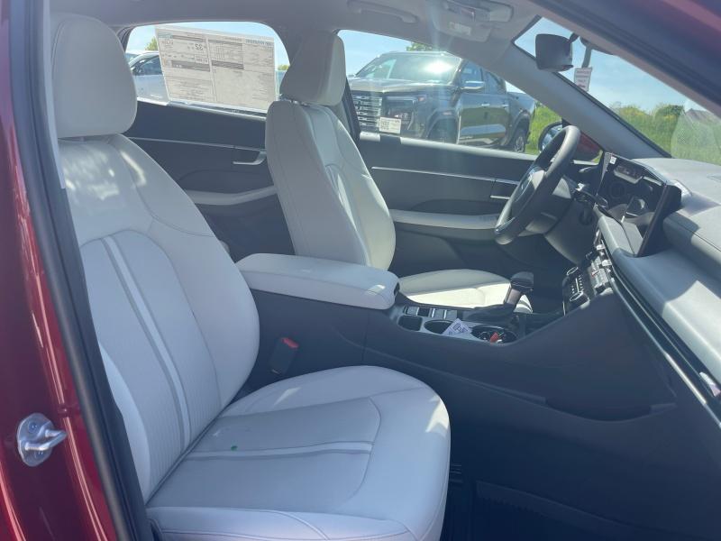 new 2025 Hyundai Sonata car, priced at $29,614