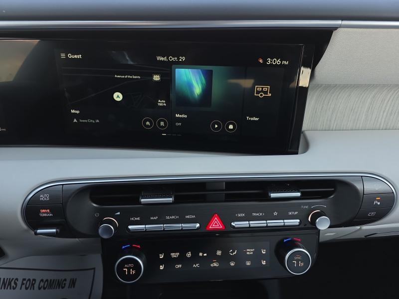 new 2026 Hyundai Palisade Hybrid car, priced at $60,524