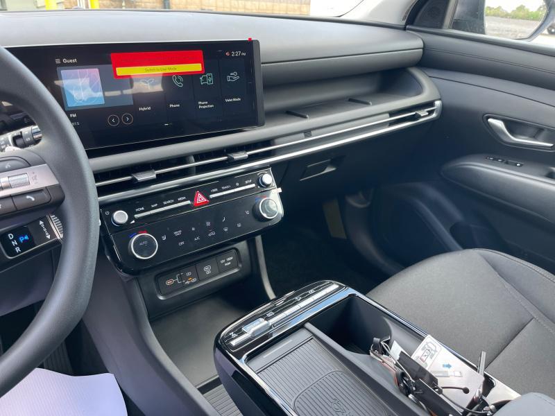 new 2025 Hyundai TUCSON Hybrid car, priced at $33,914