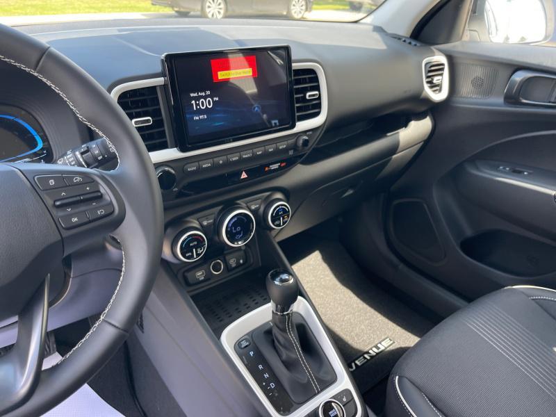new 2025 Hyundai Venue car, priced at $25,294