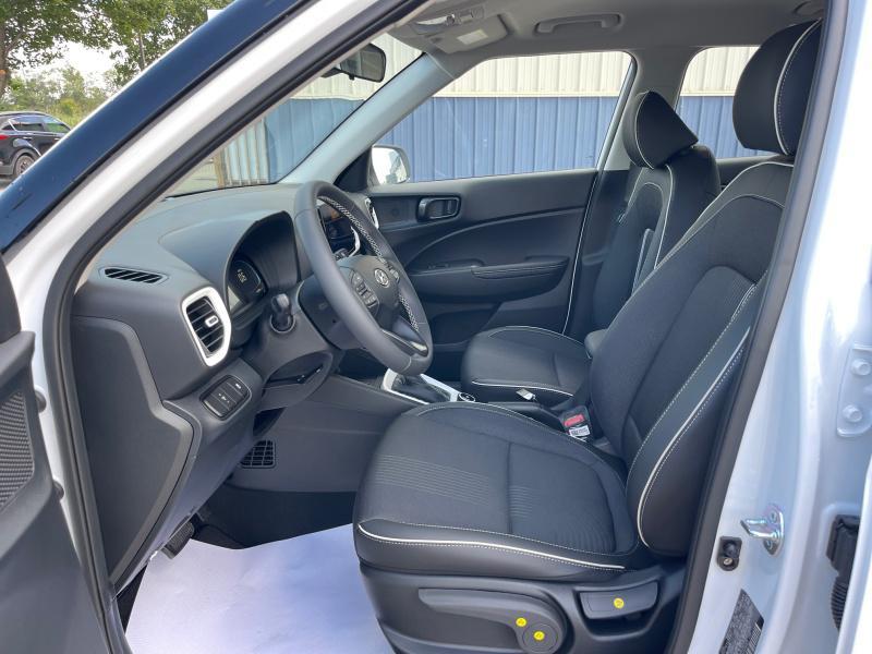 new 2025 Hyundai Venue car, priced at $25,294