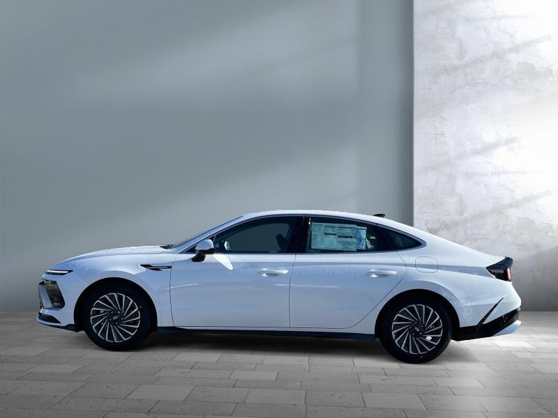 new 2025 Hyundai Sonata Hybrid car, priced at $33,794