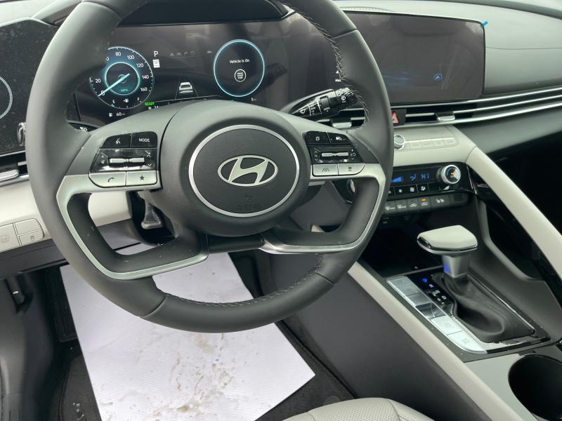 new 2025 Hyundai ELANTRA HEV car, priced at $27,999