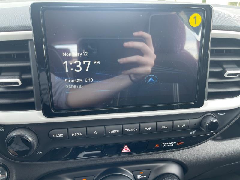 new 2025 Hyundai Venue car, priced at $25,289