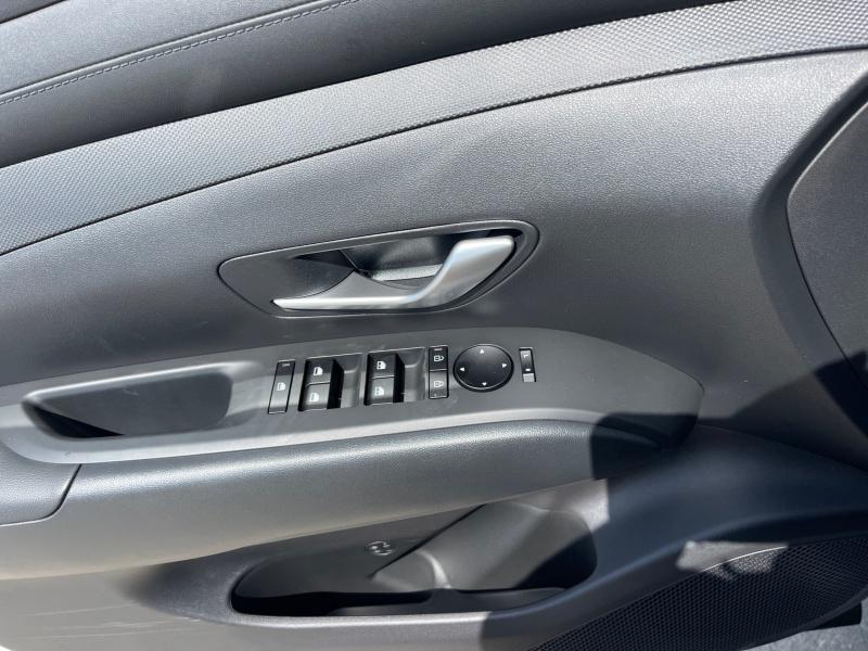 new 2025 Hyundai TUCSON Hybrid car, priced at $34,714
