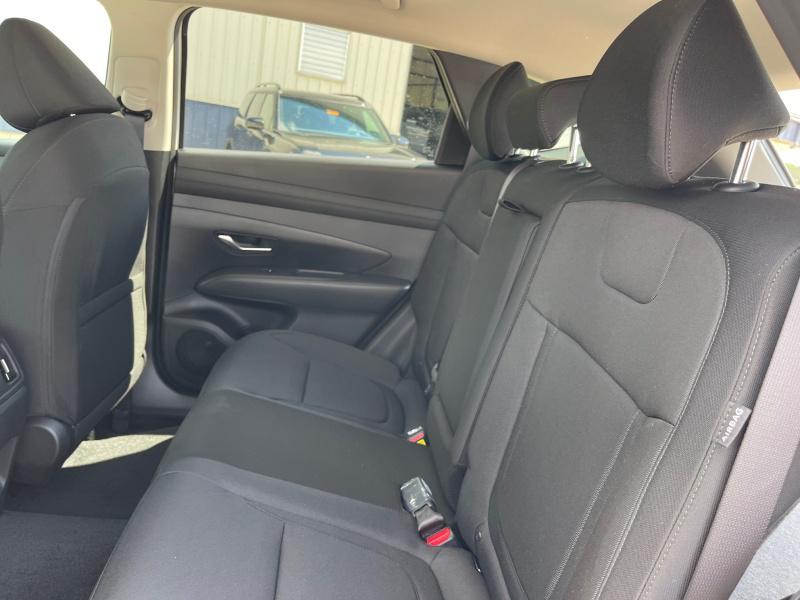 new 2025 Hyundai TUCSON Hybrid car, priced at $34,714