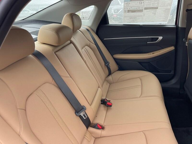 new 2025 Hyundai Sonata Hybrid car, priced at $40,389