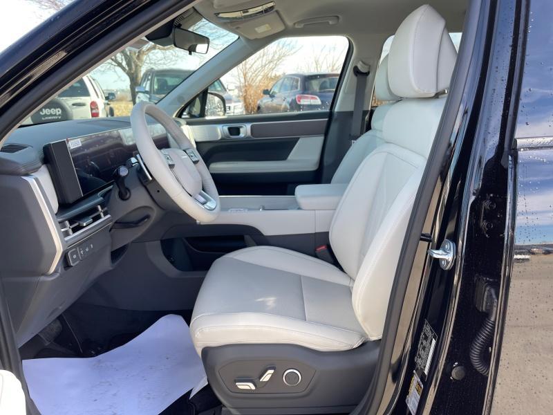 new 2025 Hyundai Santa Fe car, priced at $41,124