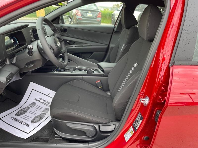 new 2025 Hyundai Elantra car, priced at $25,934