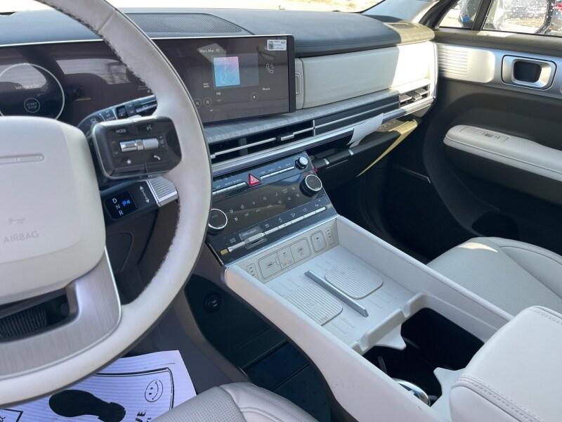 new 2025 Hyundai Santa Fe car, priced at $50,274