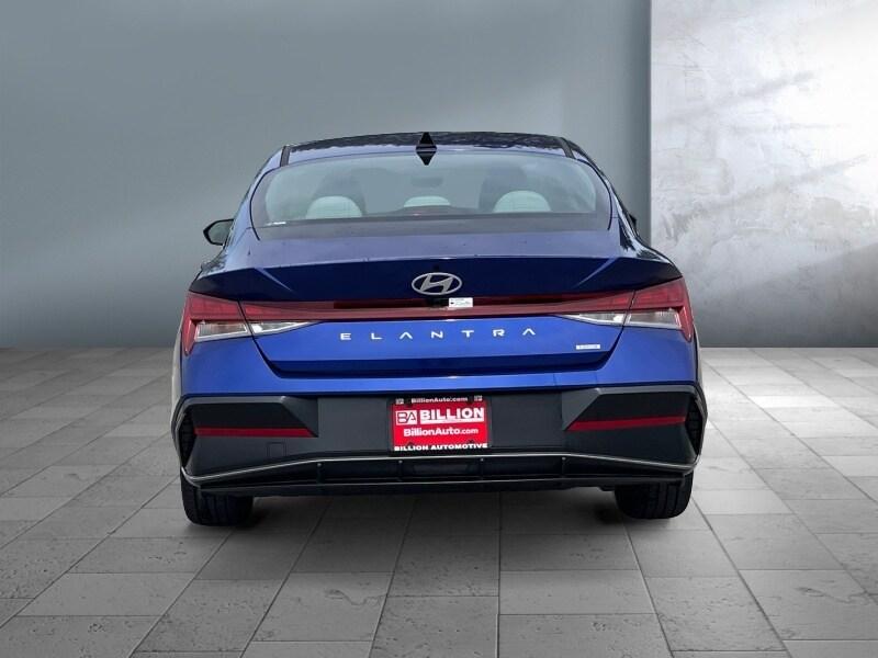 new 2025 Hyundai ELANTRA HEV car, priced at $32,014