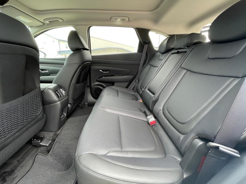 new 2025 Hyundai TUCSON Hybrid car, priced at $42,499