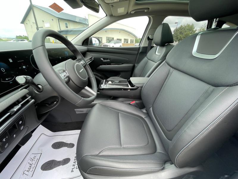 new 2025 Hyundai TUCSON Hybrid car, priced at $42,499