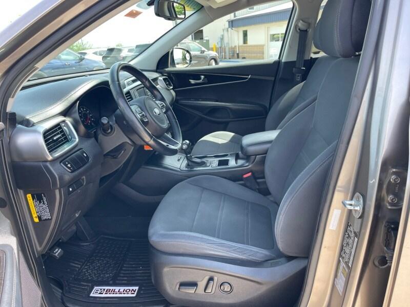 used 2016 Kia Sorento car, priced at $12,950