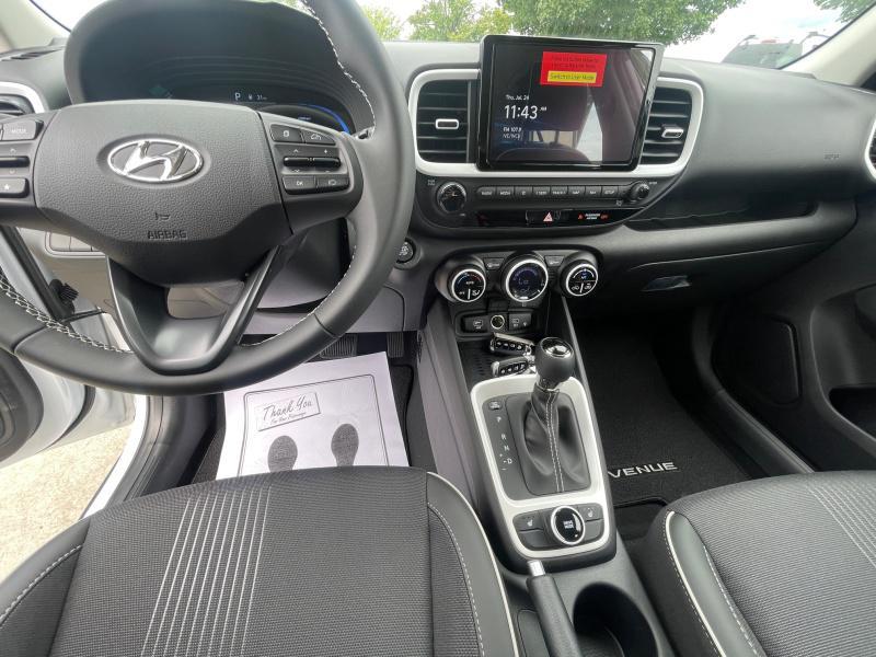 new 2025 Hyundai Venue car, priced at $25,284