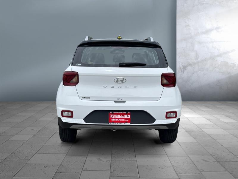 new 2025 Hyundai Venue car, priced at $25,284