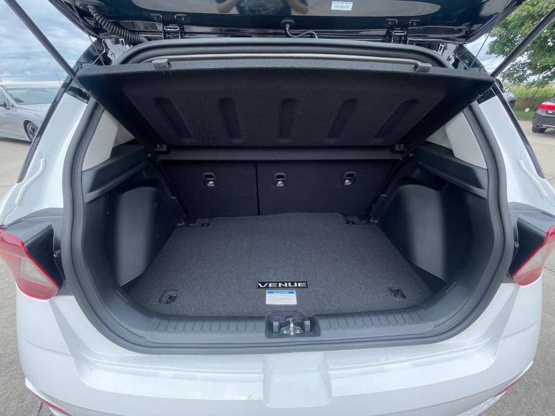 new 2025 Hyundai Venue car, priced at $25,284