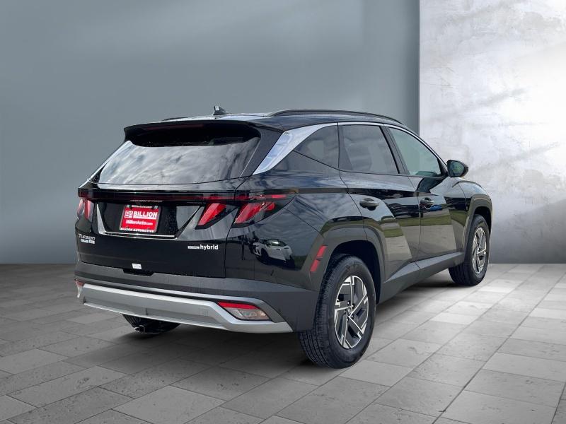 new 2025 Hyundai TUCSON Hybrid car, priced at $34,214