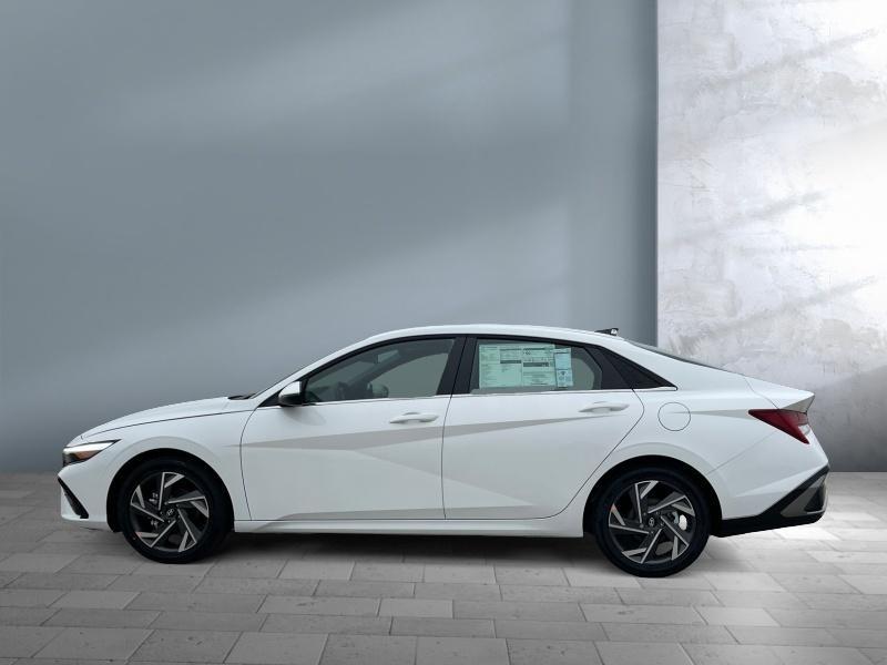 new 2025 Hyundai Elantra HEV car, priced at $31,954