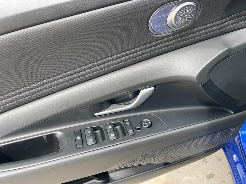 new 2025 Hyundai ELANTRA HEV car, priced at $31,959
