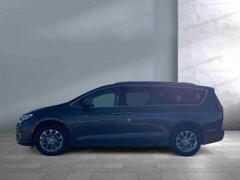 used 2021 Chrysler Pacifica car, priced at $32,970