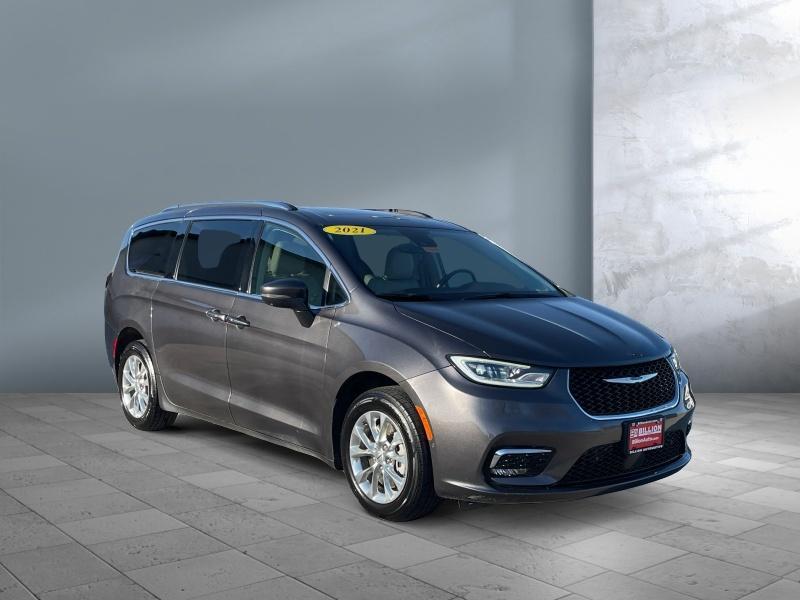 used 2021 Chrysler Pacifica car, priced at $32,970