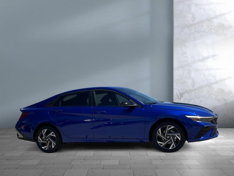 new 2025 Hyundai ELANTRA HEV car, priced at $29,639