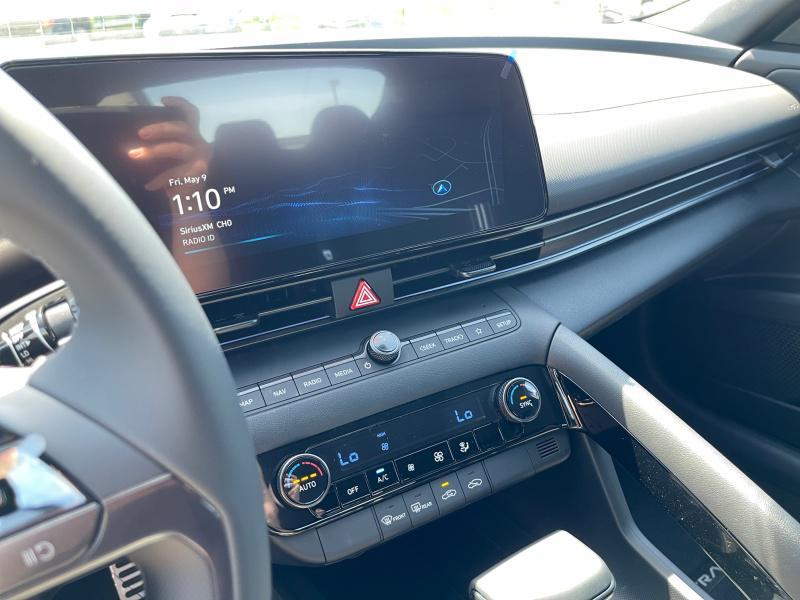 new 2025 Hyundai ELANTRA HEV car, priced at $28,139