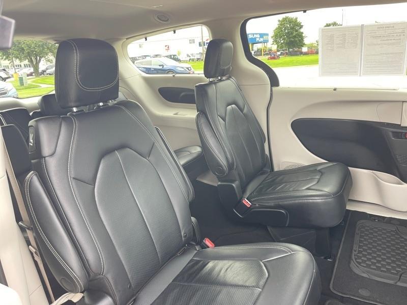 used 2022 Chrysler Pacifica car, priced at $31,970