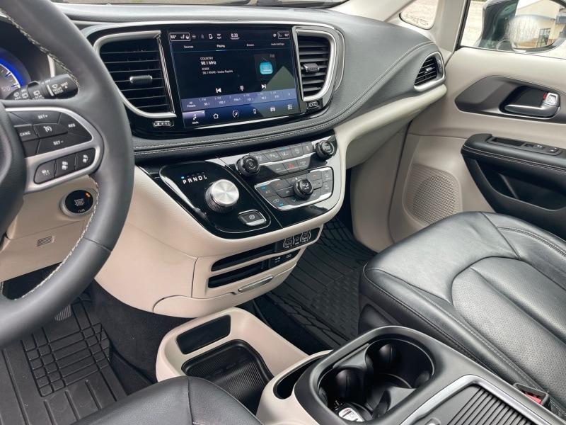 used 2022 Chrysler Pacifica car, priced at $31,970
