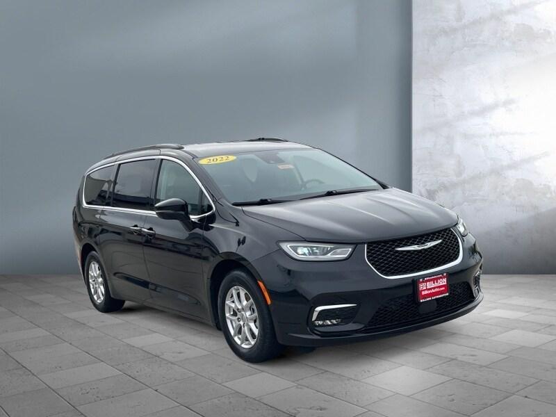 used 2022 Chrysler Pacifica car, priced at $31,970