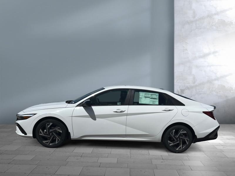 new 2025 Hyundai Elantra car, priced at $23,659