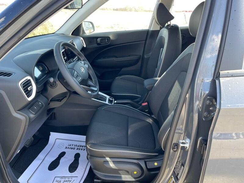 new 2025 Hyundai Venue car, priced at $25,939