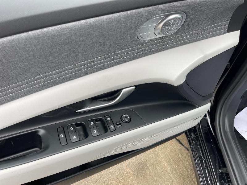 new 2025 Hyundai ELANTRA HEV car, priced at $27,999